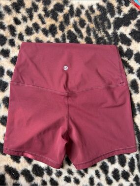 CRZ YOGA High-Waist Bike Shorts in Wine